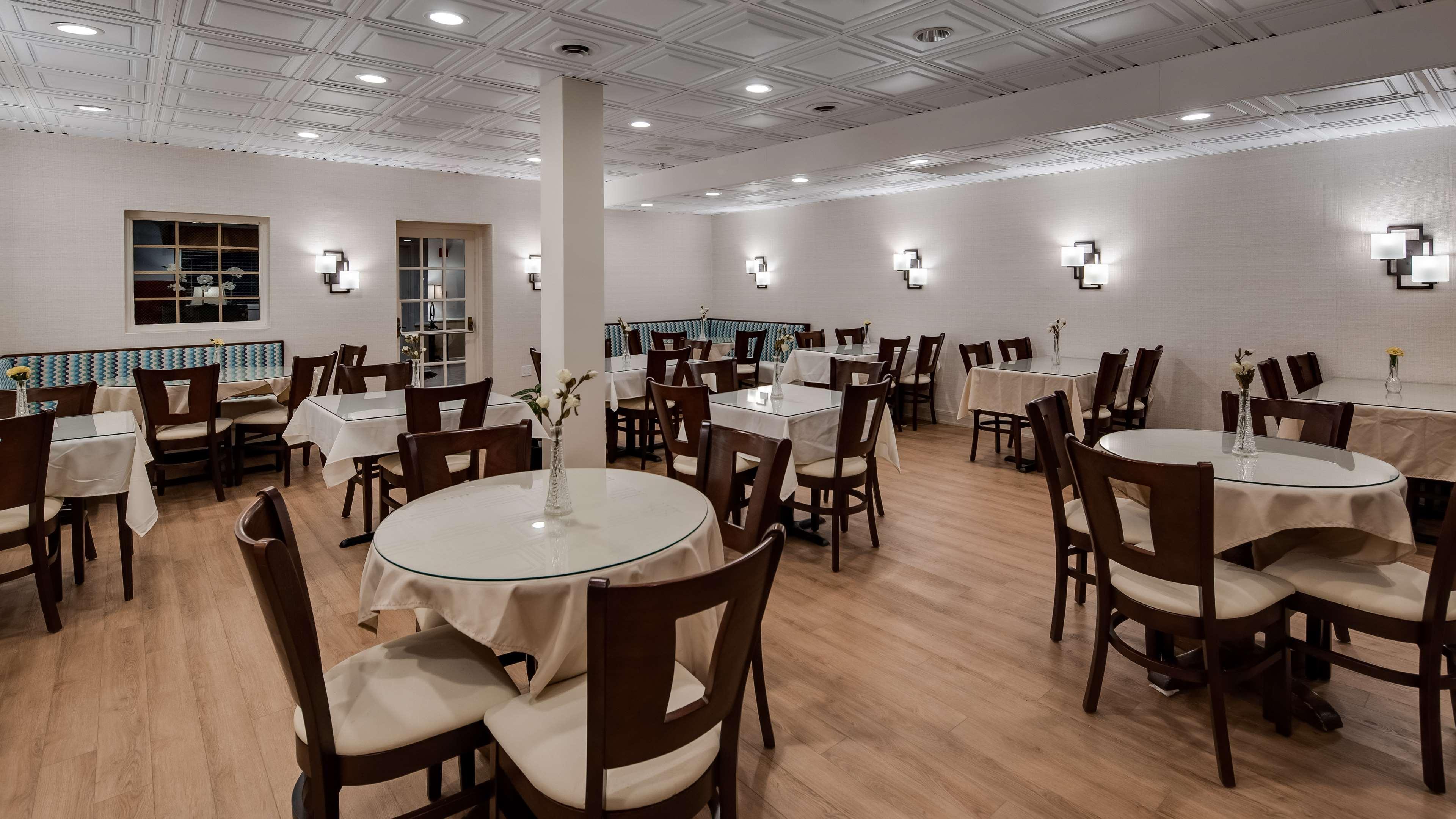 Best Western Plus Morristown Inn-Florham Park Exterior photo